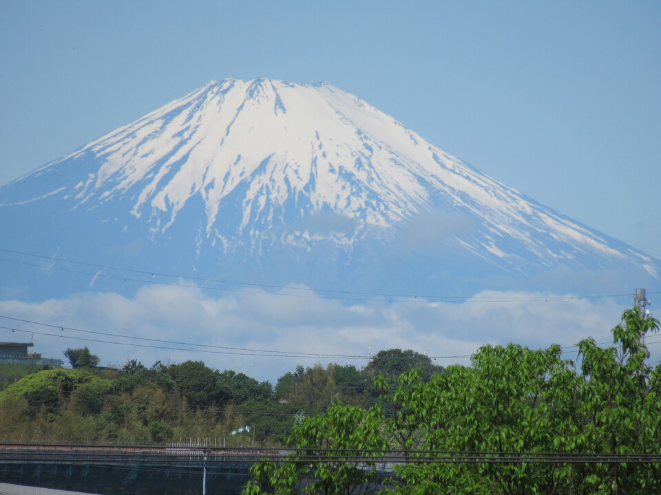 集会室１からの富士山１