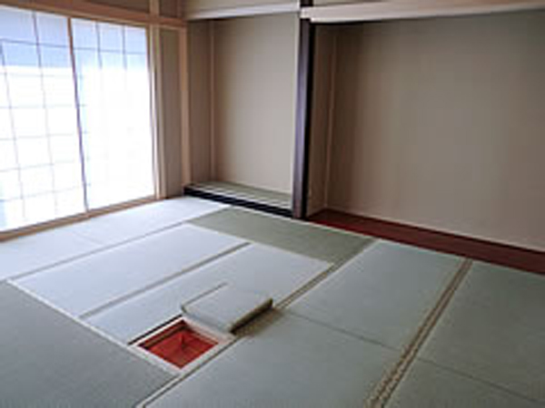 和 室 和 室