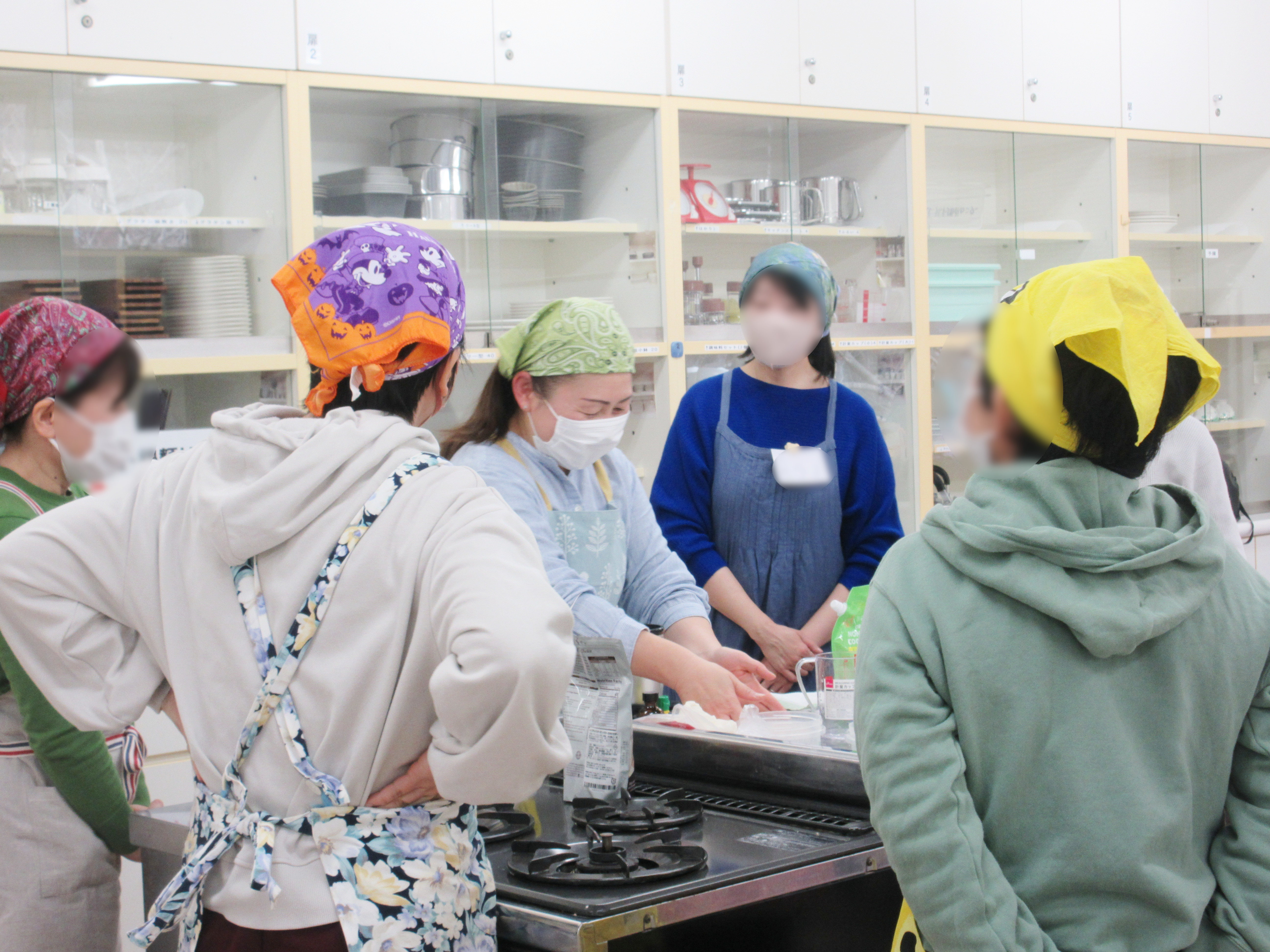 100���A�����̃`�[�Y�P�[�L���o���悤