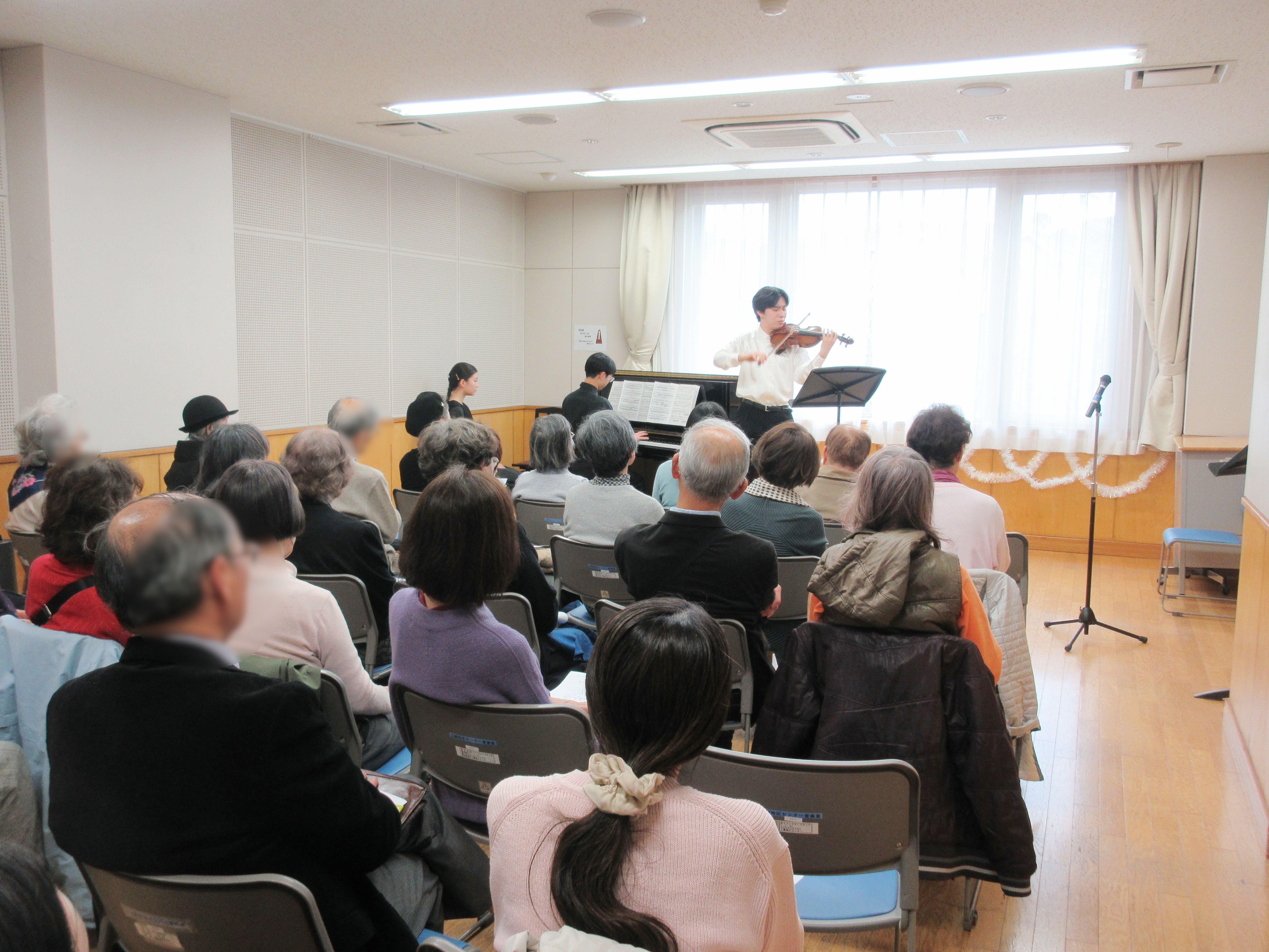 ���@�C�I�����R���T�[�g