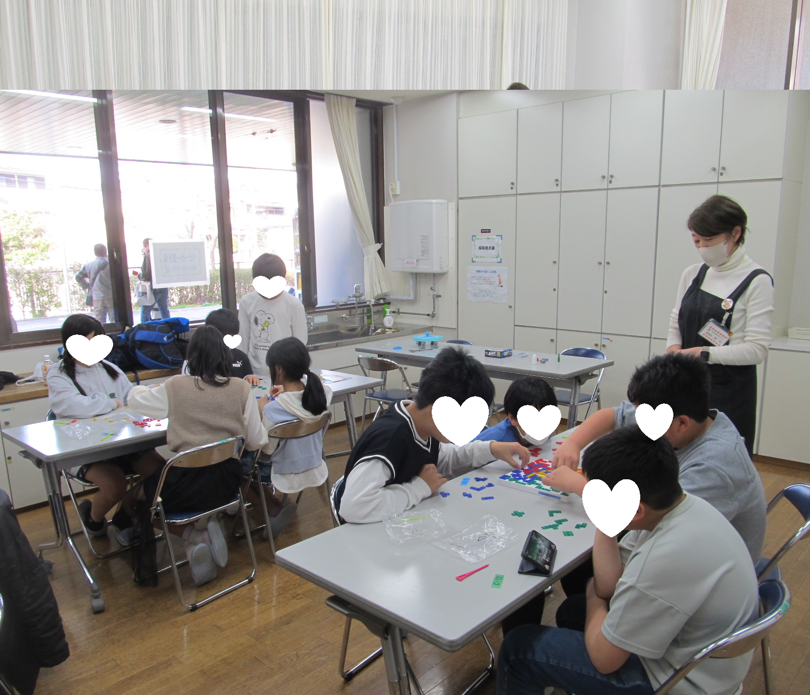 {[hQ[