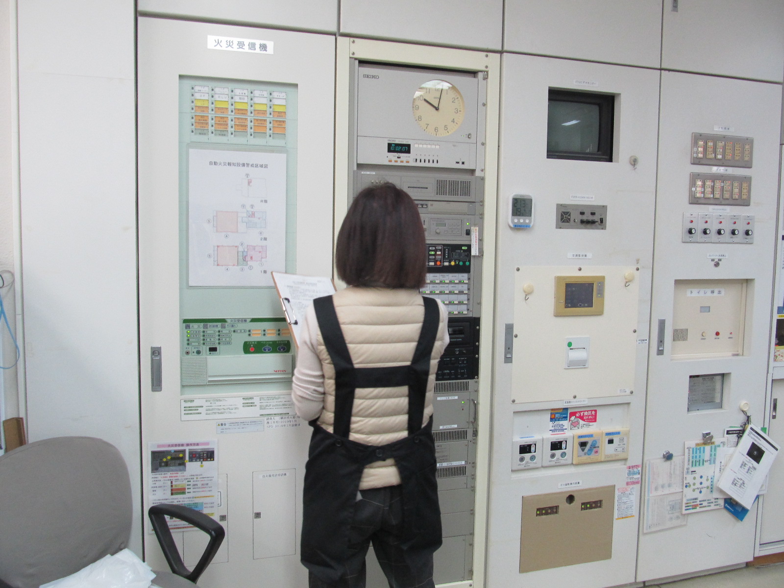 �ٓ�����������l�q