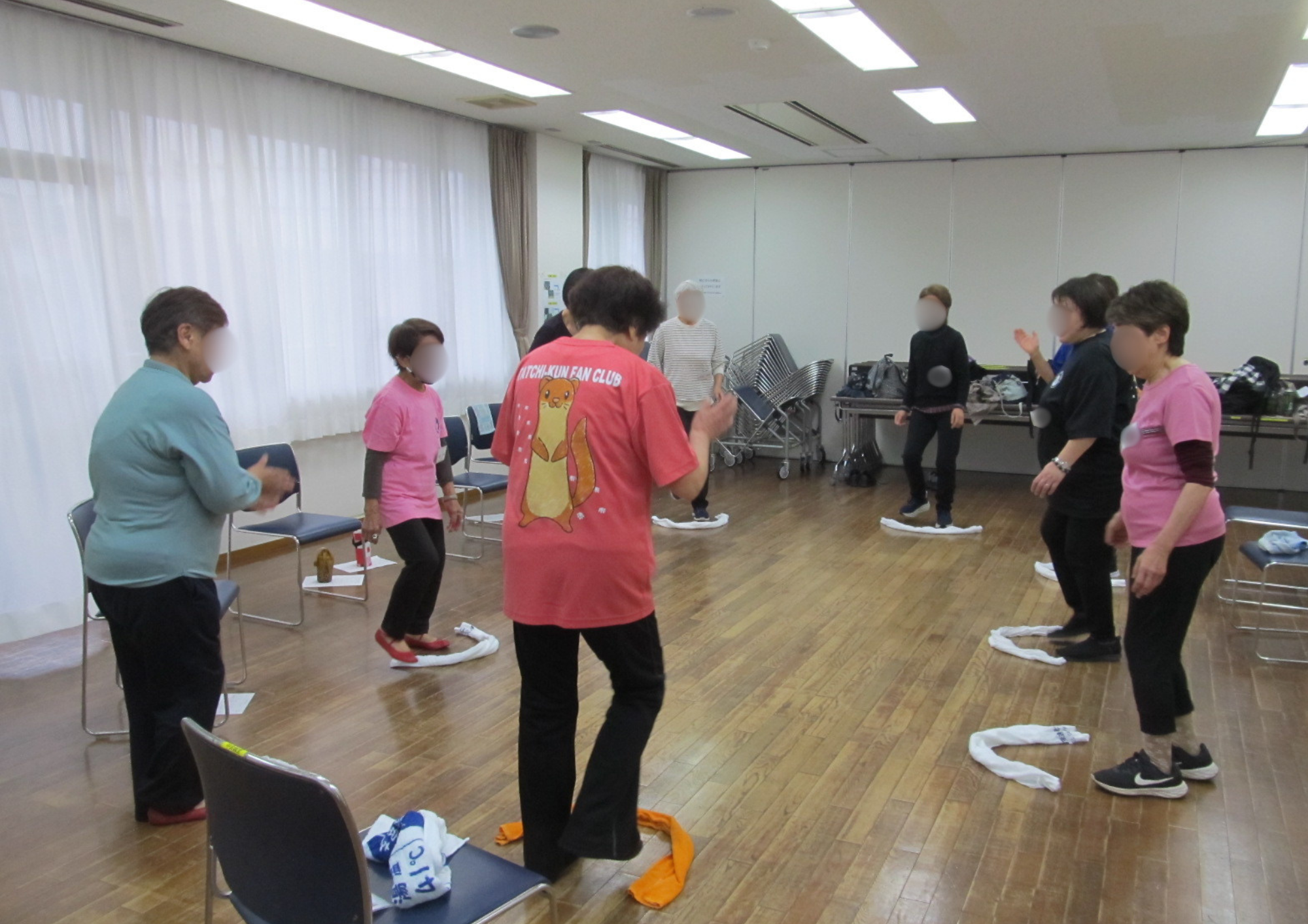 リズムに合わせて体操 リズムに合わせて体操