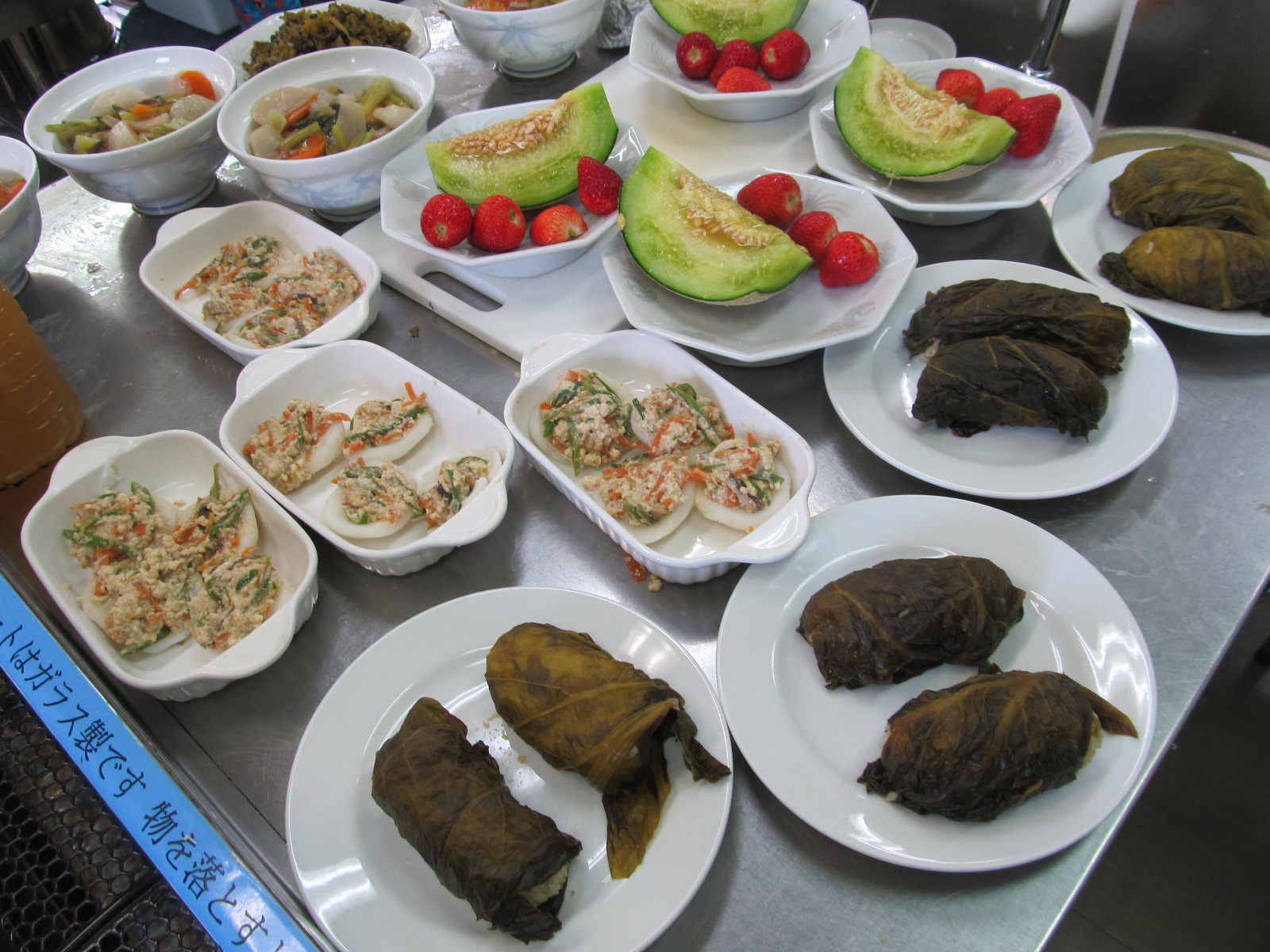 ��������